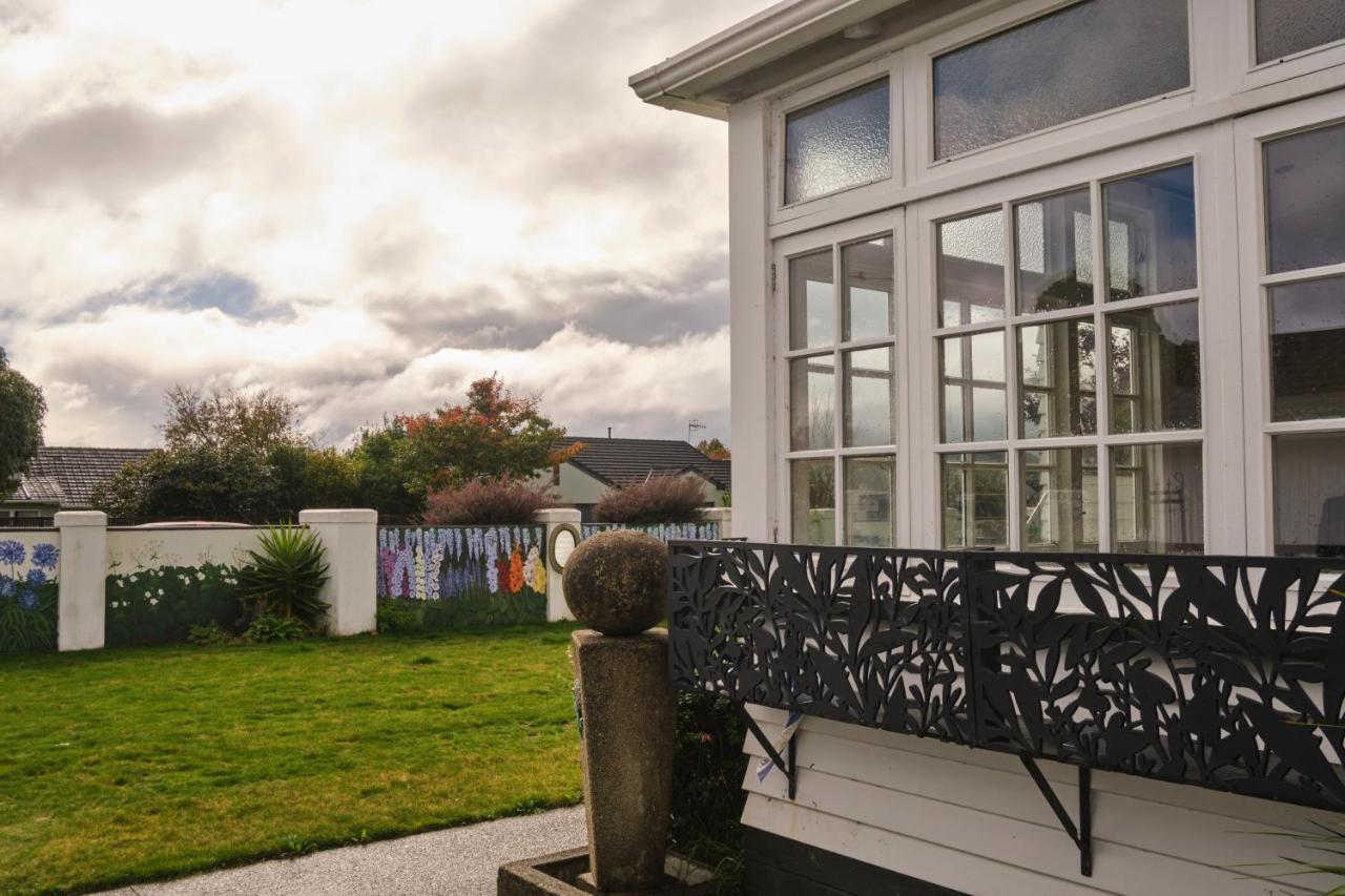 Victorian Designs - Spacious Home In Rotorua Central Zewnętrze zdjęcie